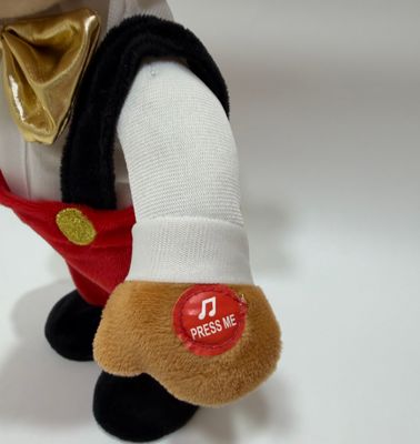 Поющий и танцующий Рождественский Санта и Олень